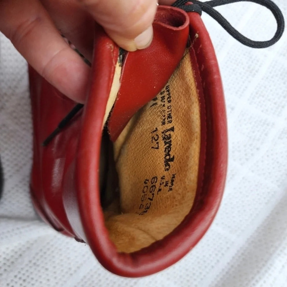 Laredo Red leather kitties boots 6.5 - Picture 7 of 16